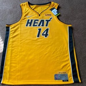 Meet your Posher, Donald